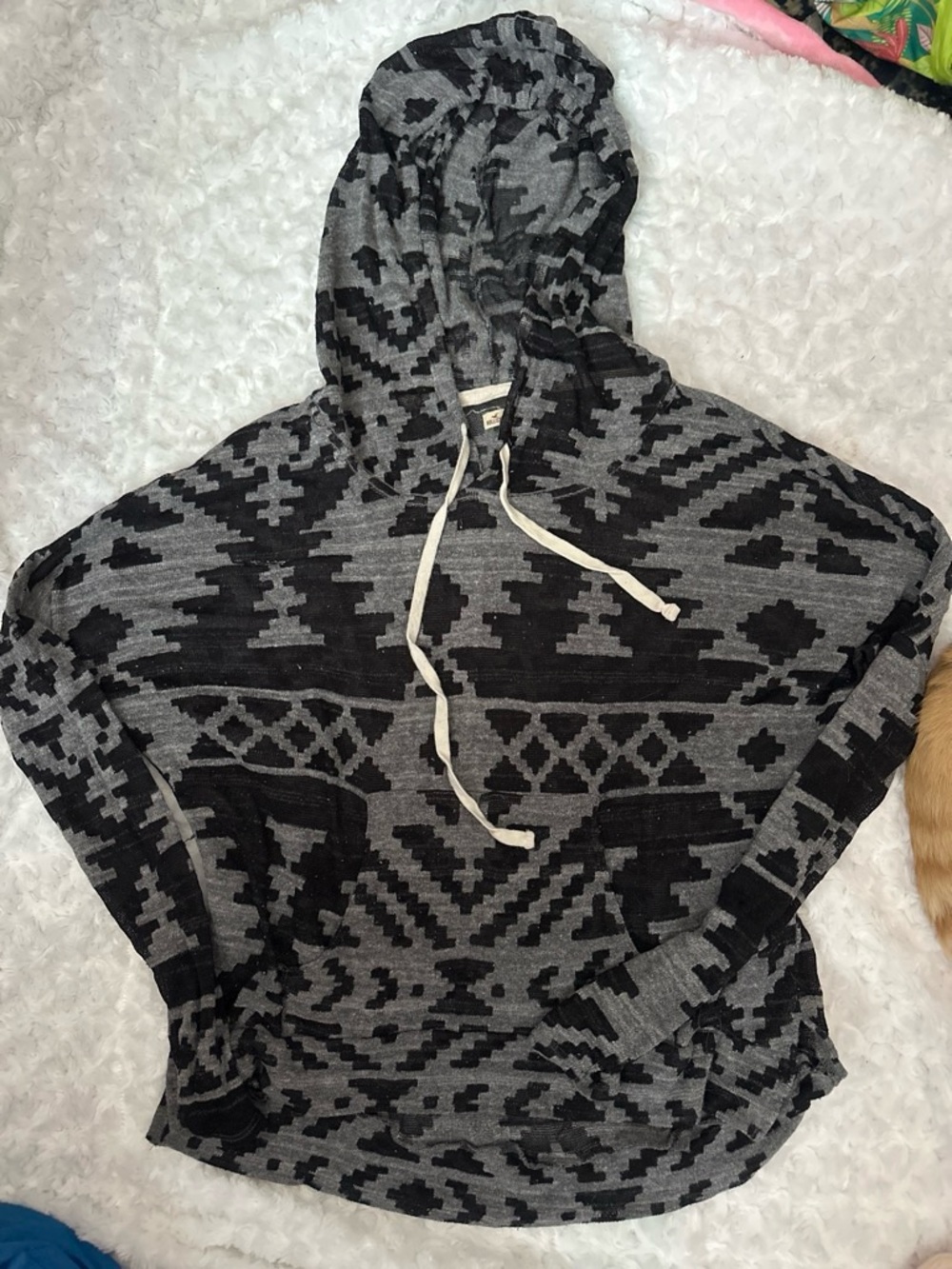 Hollister Black & Gray Geometric Hooded Pullover